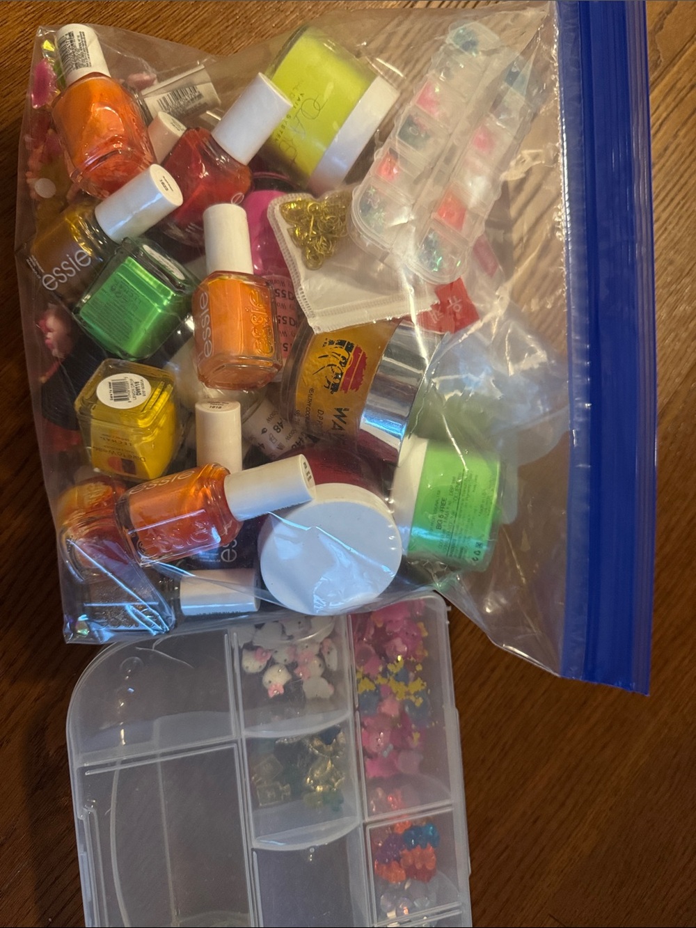 Mixed Nail Art Supplies Kit - Multi-Color